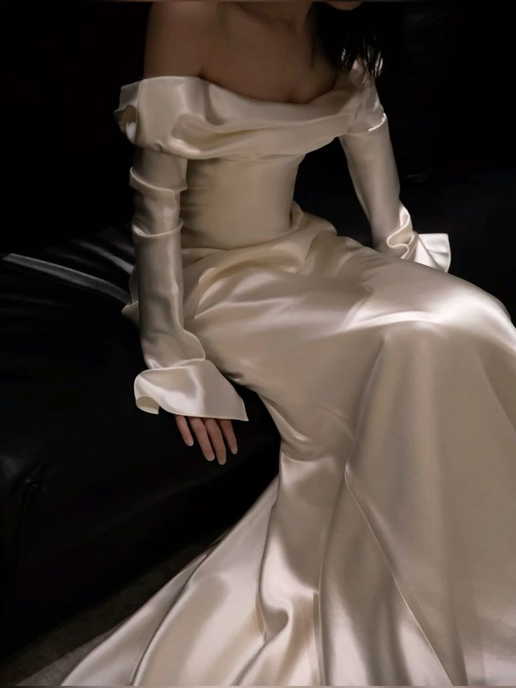 Off Shoulder Long Wedding Dress Princess Bridal Gown fg7390 formalgowns Off Shoulder Long Wedding Dress Princess Bridal Gown fg7390 formalgowns