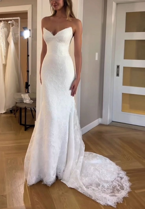 Robe de mariée longue en dentelle à col en V et style sirène, élégante, fg7180