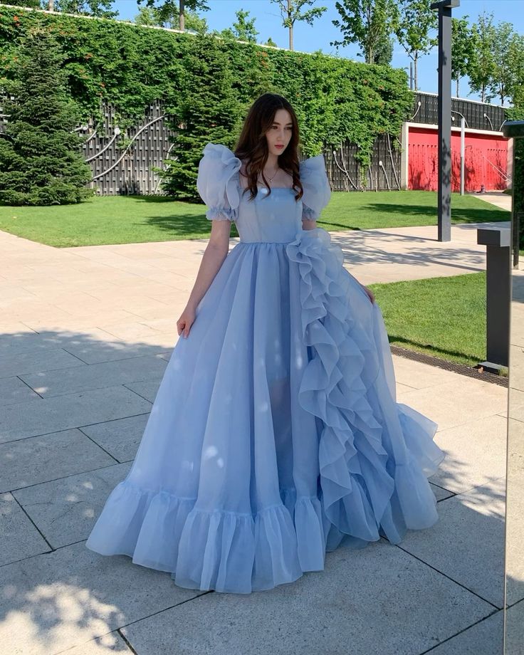 Robe de bal bleue à manches courtes bouffantes et volants, robe de soirée princesse, fg7221