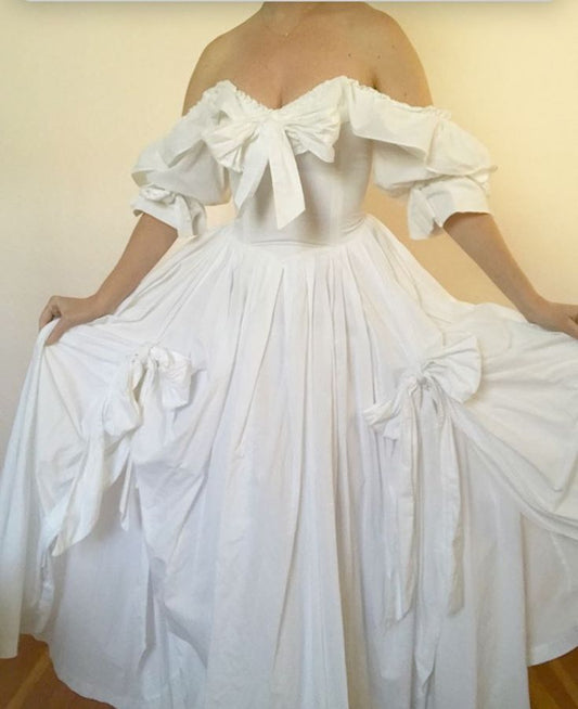 Robe de mariée longue coupe trapèze à épaules dénudées, robe de soirée fg7137