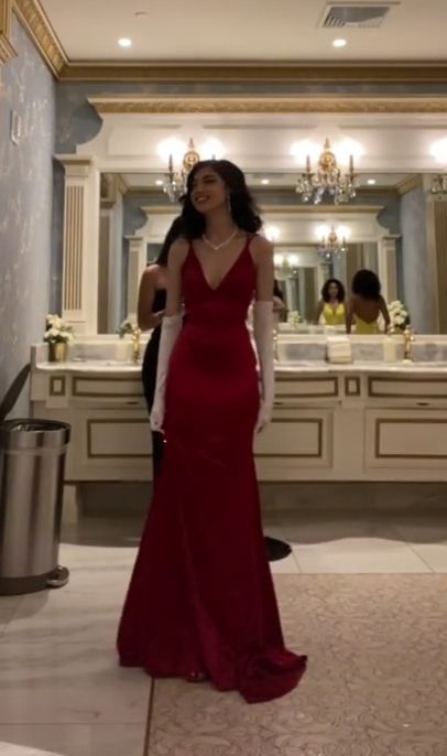 Robe de bal sirène sexy à bretelles et longueur au sol, robe de soirée fg7009