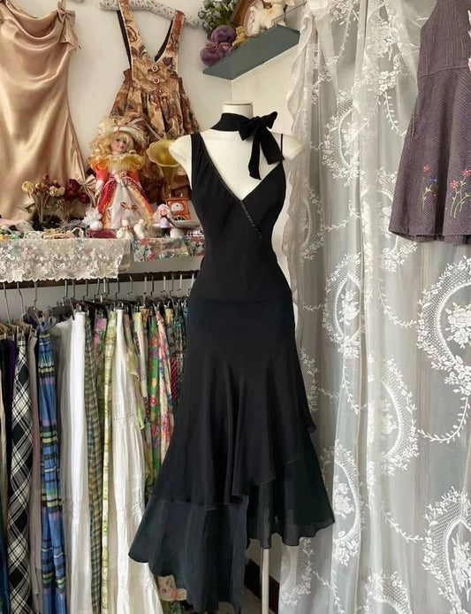 Robe de soirée noire élégante, coupe trapèze, à volants, style vintage, fg7159