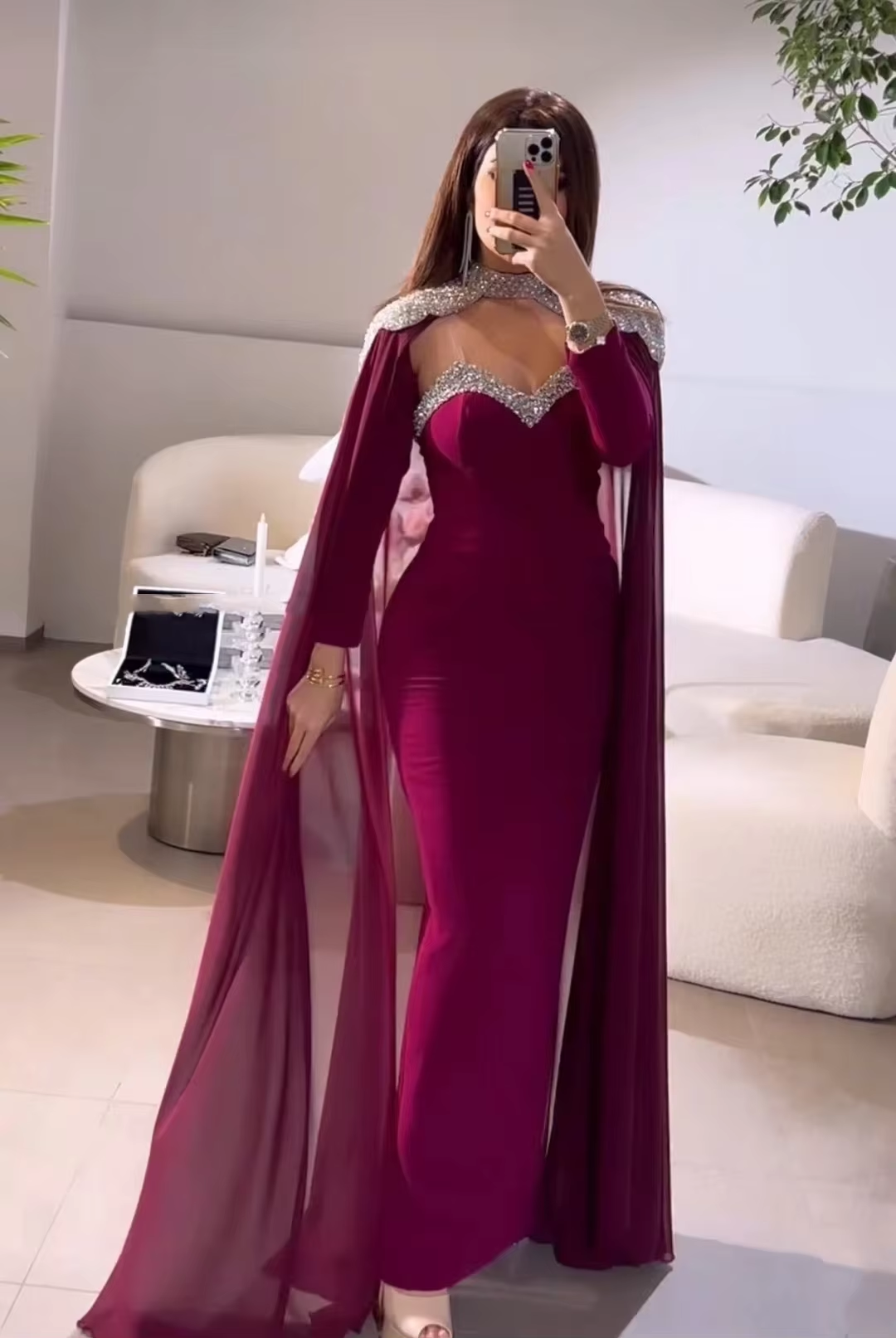 Elegante Ballkleider aus dem Nahen Osten mit Chiffon-Cape, Spaghettiträgern, langen Ärmeln, Abendkleider, Partykleid für formelle Anlässe, fg6411