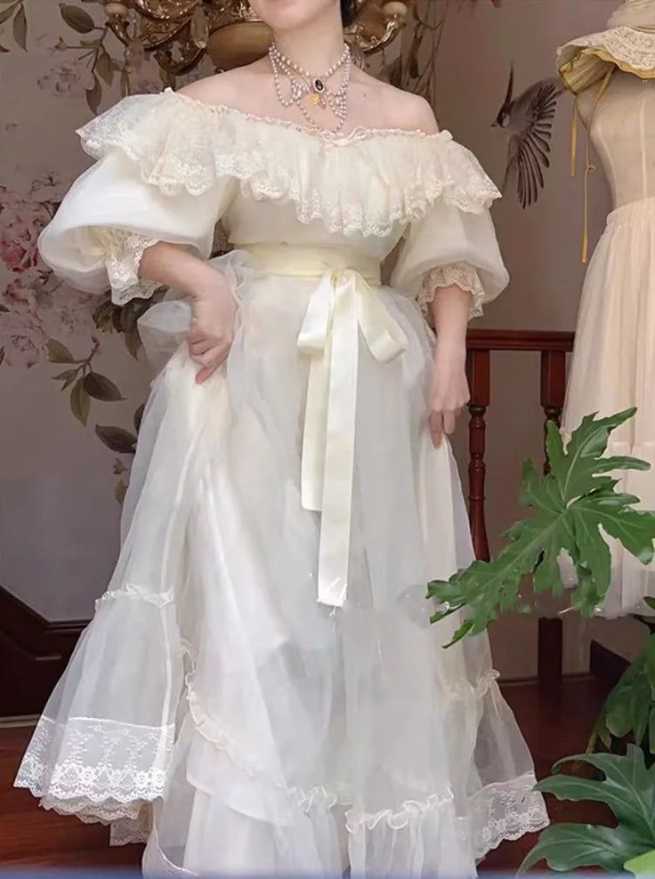 Vintage Victorian Style White Princess Dress Retro Lace Puff Sleeve Romantic Dress fg7265