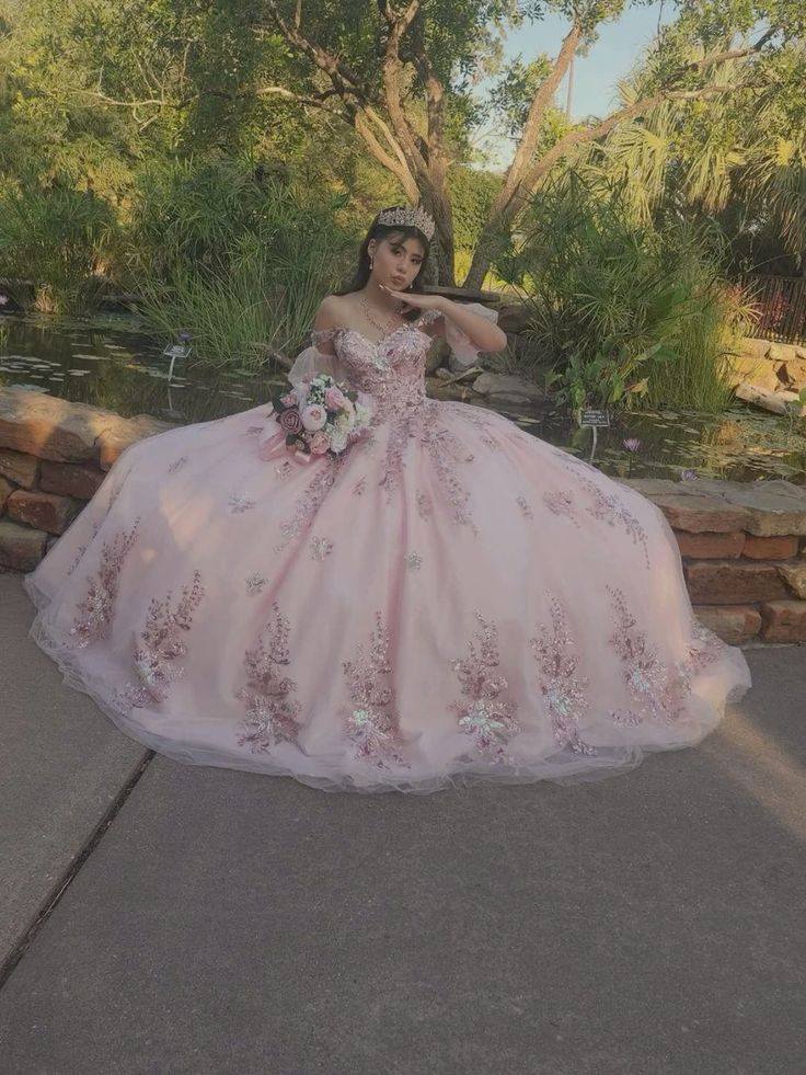 Pink Ball Gown Quinceanera Dress Applique Off the Shoulder Sweet 16 Vestidos fg5899