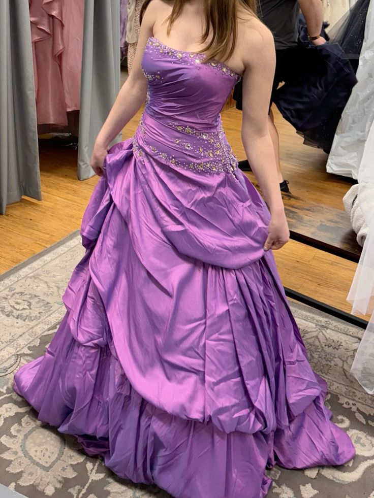 A-Linie trägerlos Lila Langes Abendkleid Abschlussball Party Abendkleider fg7689