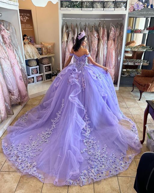 Ball Gown Quinceanera Dresses Beaded Appliques Lace Off Shoulder Tulle formalgowns Ball Gown Quinceanera Dresses Beaded Appliques Lace Off Shoulder Tulle formalgowns
