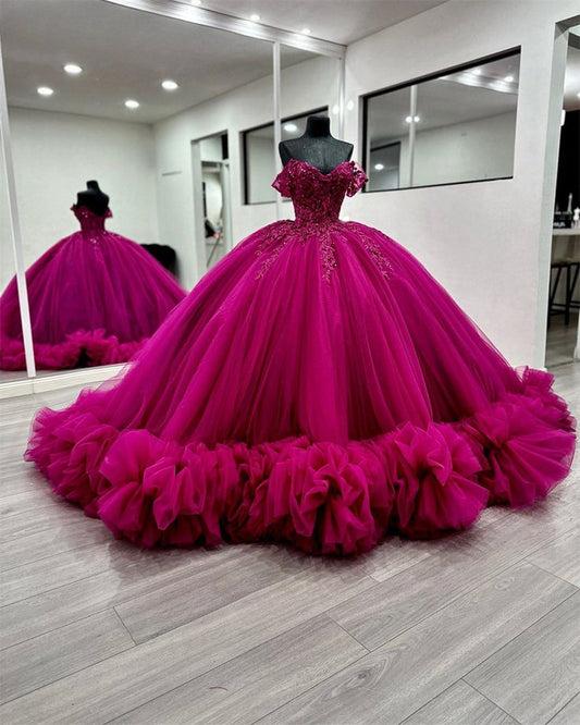 Robes de princesse Quinceanera à volants et appliques, robes de bal Sweet 16, fg6307