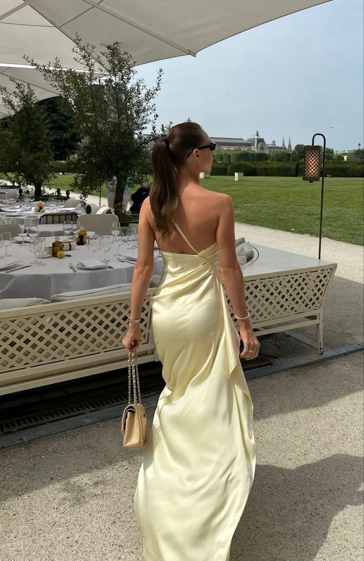 Robe de bal jaune asymétrique, robe de soirée sexy fg7431