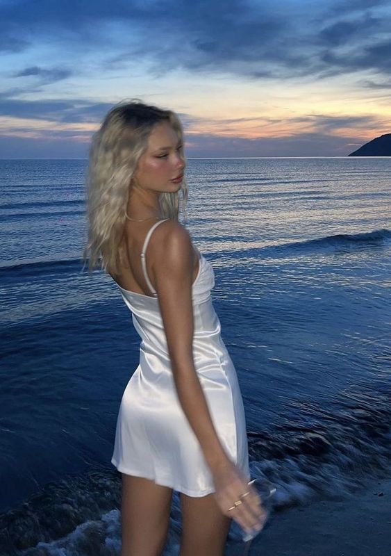 Casual Dresses White Satin Dress Sexy V Neck Sleeveless Lace Backless Bodycon Mini Holiday Beach Streetwear fg5885
