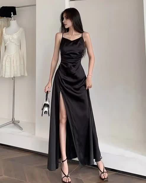 Spaghettiträger Schwarz A-Linie Satin Langes Ballkleid mit Schlitz fg5443