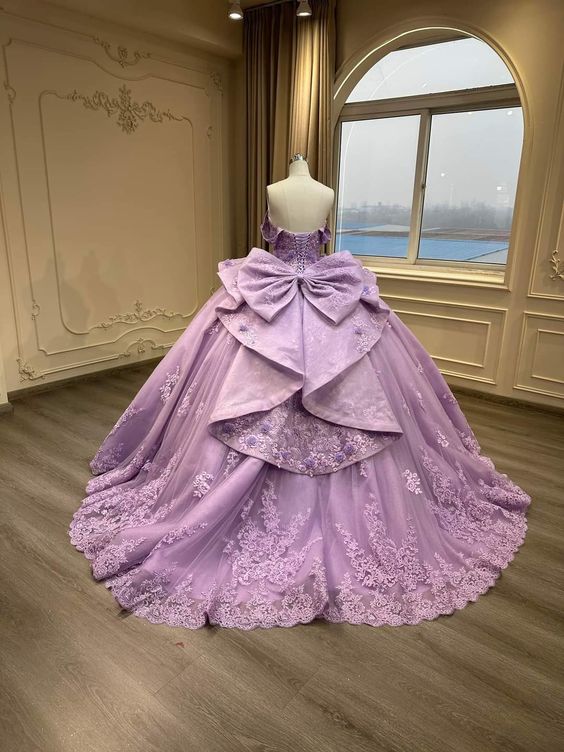 prom and quinceanera dresses Princess Prom Dresses V-neck Sky Blue Off the Shoulder Quinceanera Dresses APD3008