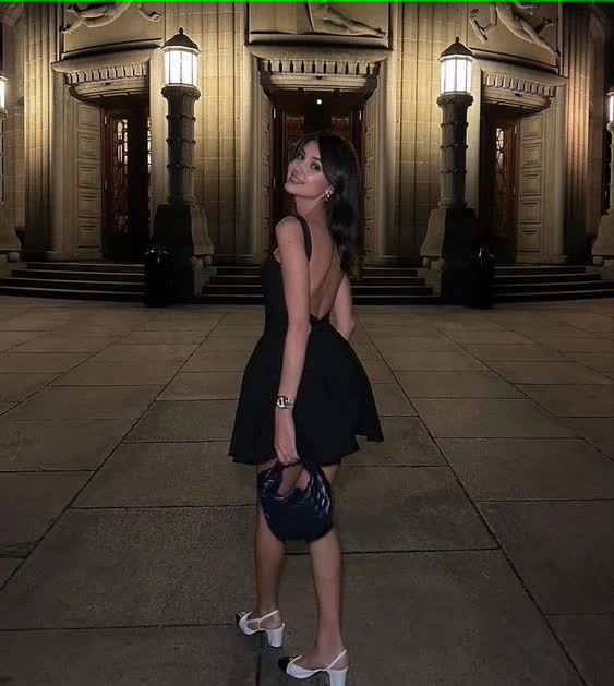 süßes A-Linien-Heimkehrkleid mit schwarzen Trägern 18. Geburtstag Outfits fg6523