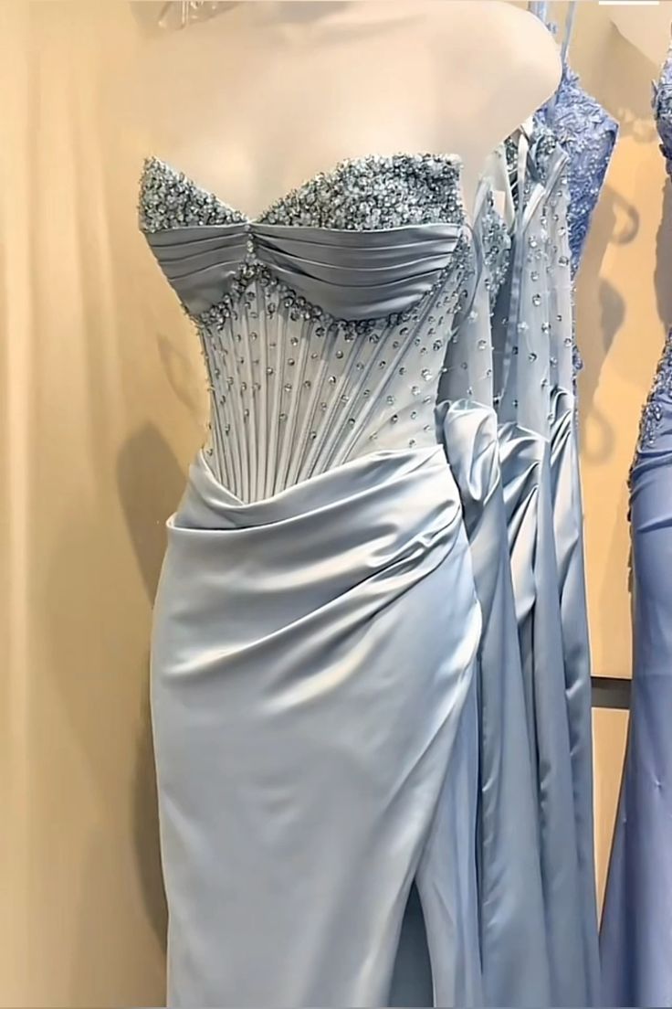 Robe de soirée bleu clair à volants et corset perlé, robe de bal bleue fg7488