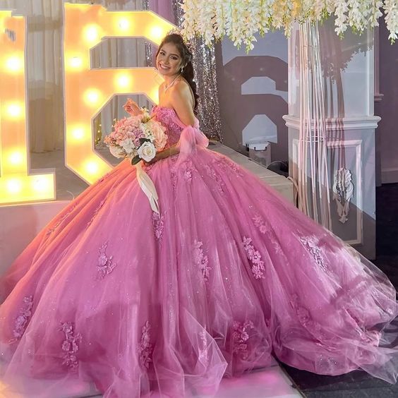 Ball Gown Sweet 16 Dress Off Shoulder Quinceanera Dresses Lace Dress with Appliques fg5480