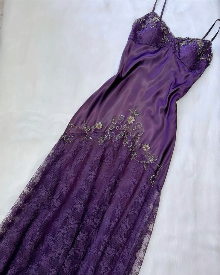 Vintage purple dress with flower accents Formal Evening Dress fg6334 formalgowns Vintage purple dress with flower accents Formal Evening Dress fg6334 formalgowns