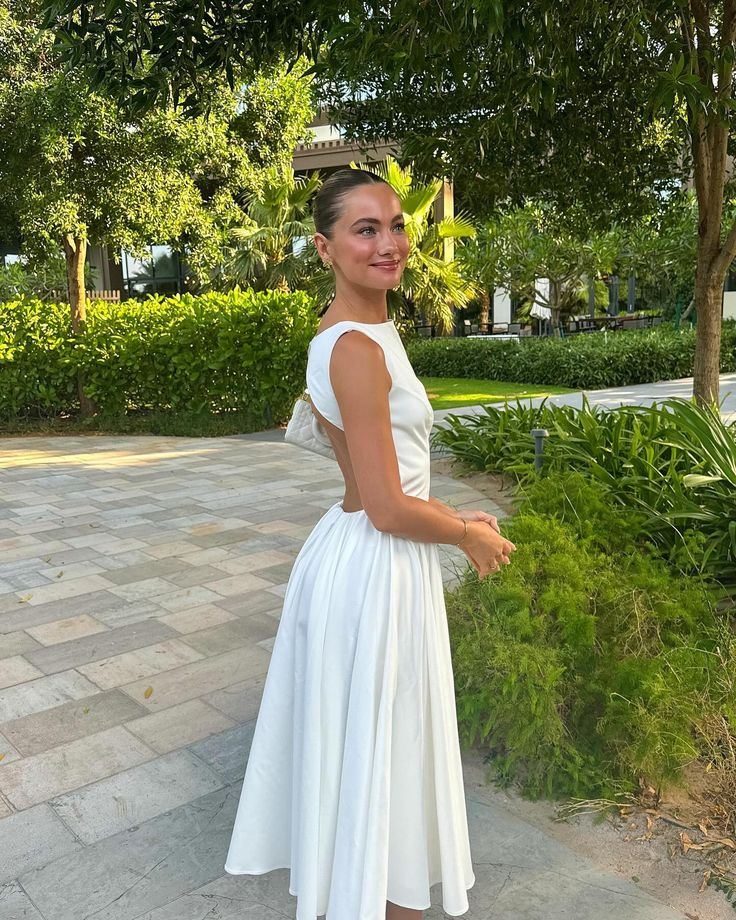 Women's White Backless Long Dress Elegant Sleeveless O-Neck Fashion Party Holiday Dress fg7434