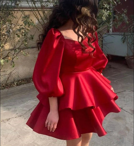 Jolie robe de bal courte rouge trapèze à manches longues bouffantes et jupe à volants, robe de remise de diplôme, fg5958
