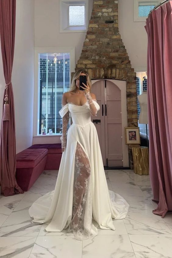 Sexy Schlitz Off Shoulder Spitze Lange Ärmel Brautkleid fg6611