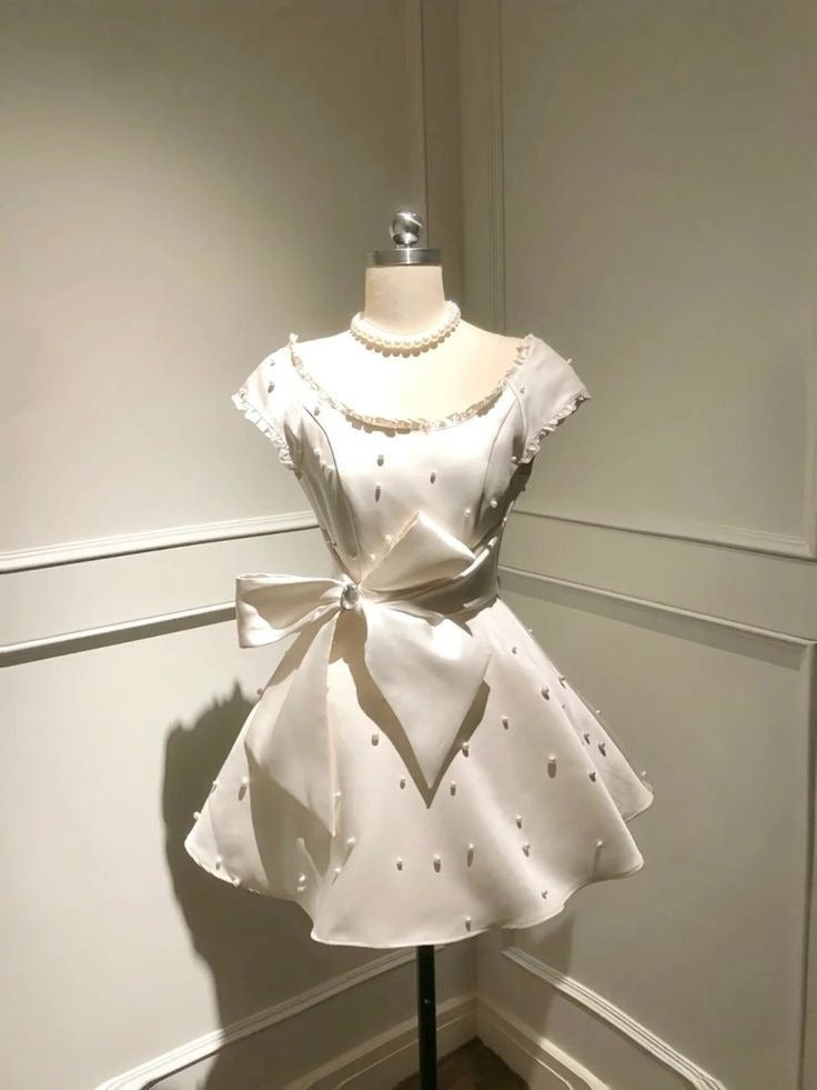 Robe de soirée courte blanche trapèze, robe de cocktail, robe de soirée courte fg7879