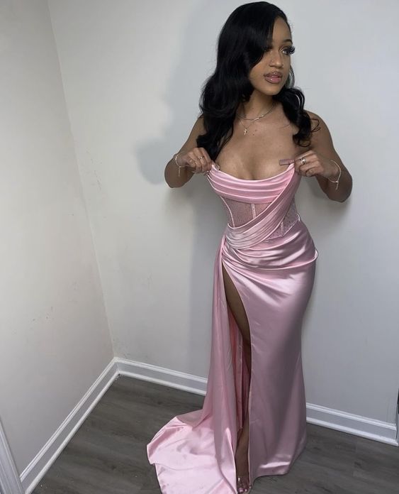 Stapless Prom Dresses Thigh-High Slits Pleats Beading Birthday Outfits – formalgowns