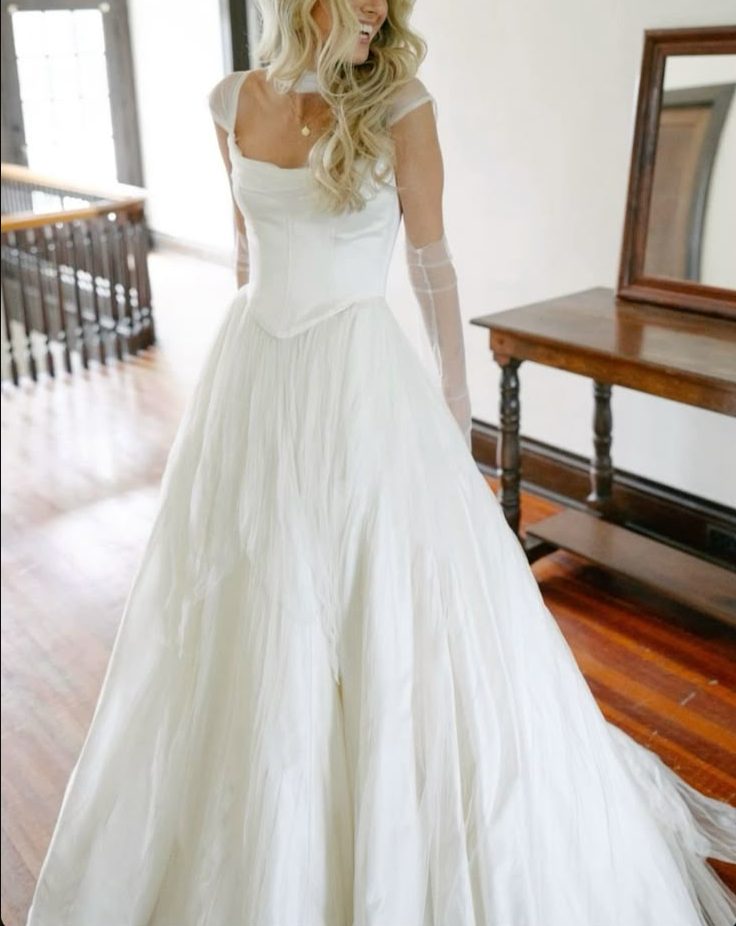 hochzeitskleid mit handschuhen Weißes langes Tüll-Brautkleid mit Handschuhen fg7487
