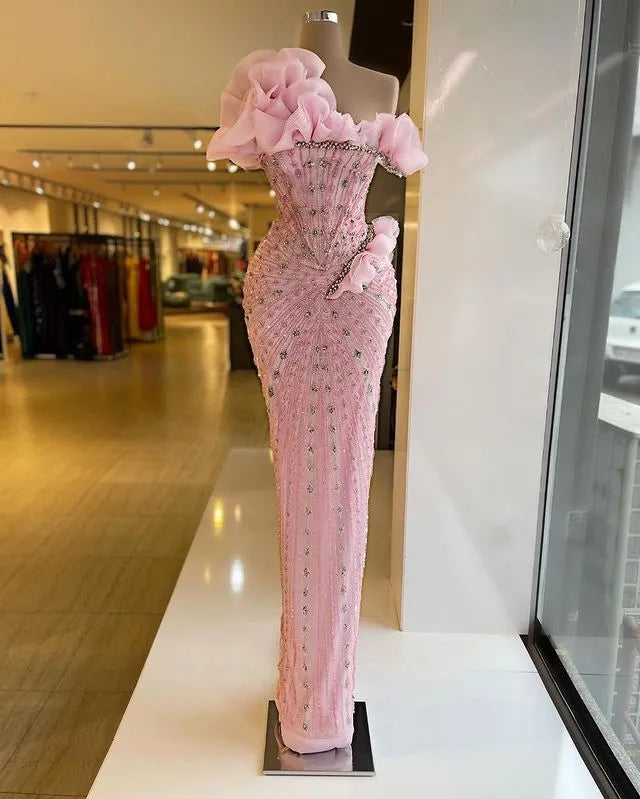 Glitzernde Ballkleider mit Perlen und Kristallen in Rosa, Abendkleider fg7008