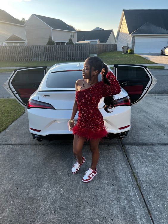 Robe de soirée courte bordeaux à paillettes, robe de soirée tendance fg4745