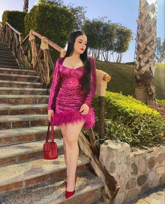 Robe courte sexy à paillettes et plumes pour femme, manches longues, moulante, élégante, soirée, courte, fg5131