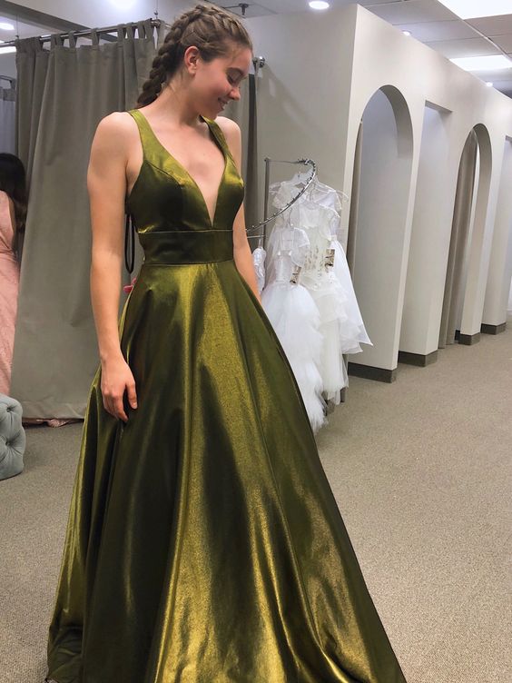 Robe de bal vert olive coupe trapèze en satin, nouvelle robe de soirée fg3484