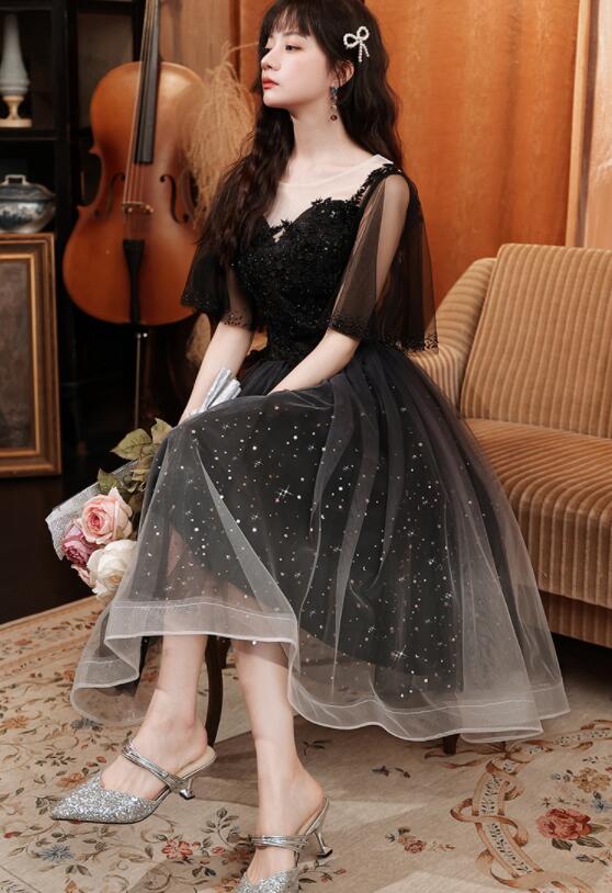 Schwarzes Partykleid mit kurzen Ärmeln und Farbverlauf aus Tüll und Spitze, schönes schwarzes Abendkleid, Brautjungfernkleid fg3699