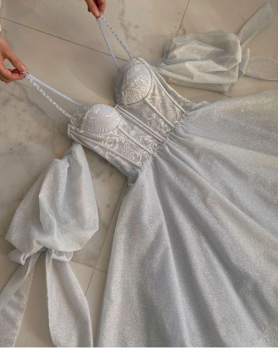 Glänzendes A-Linien-Ballkleid mit Spaghettiträgern, bodenlang, Abendkleid, formelles Kleid fg3664