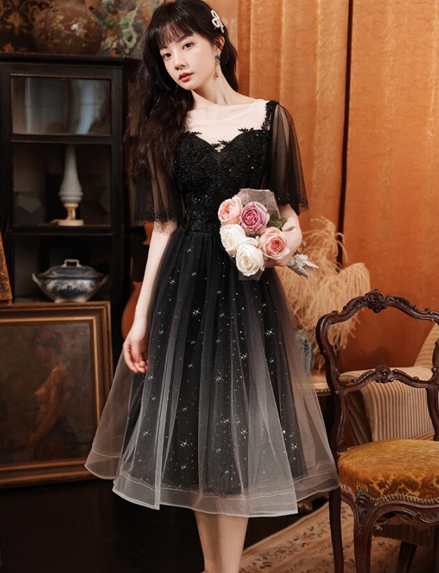 Schwarzes Partykleid mit kurzen Ärmeln und Farbverlauf aus Tüll und Spitze, schönes schwarzes Abendkleid, Brautjungfernkleid fg3699