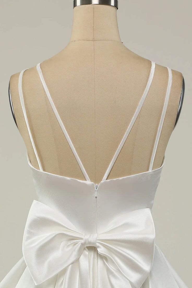 Robe de soirée courte en satin blanc à doubles bretelles fg3760