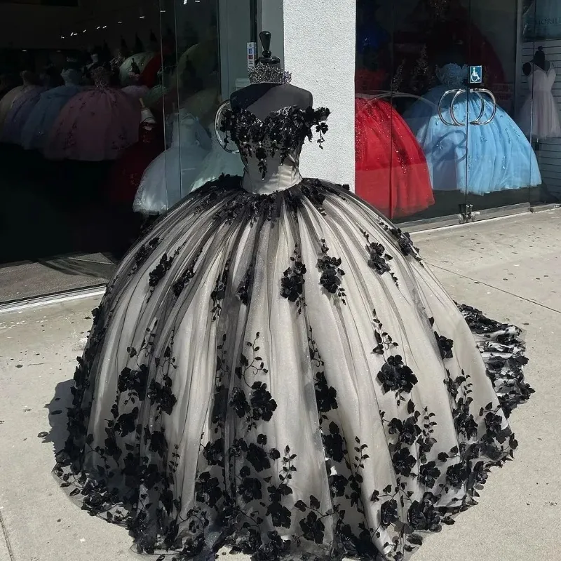 Black Quinceanera Dresses Princess Sweet 16 Years Girl Birthday Party Dresses With Appliques Quinceanera Dresses fg5494 Black Quinceanera Dresses Princess Sweet 16 Years Girl Birthday Party Dresses With Appliques Quinceanera Dresses fg5494