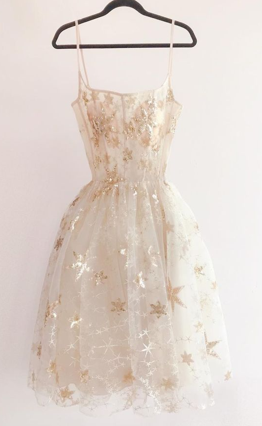 Robe de soirée courte trapèze en tulle à bretelles spaghetti et paillettes, fg3717