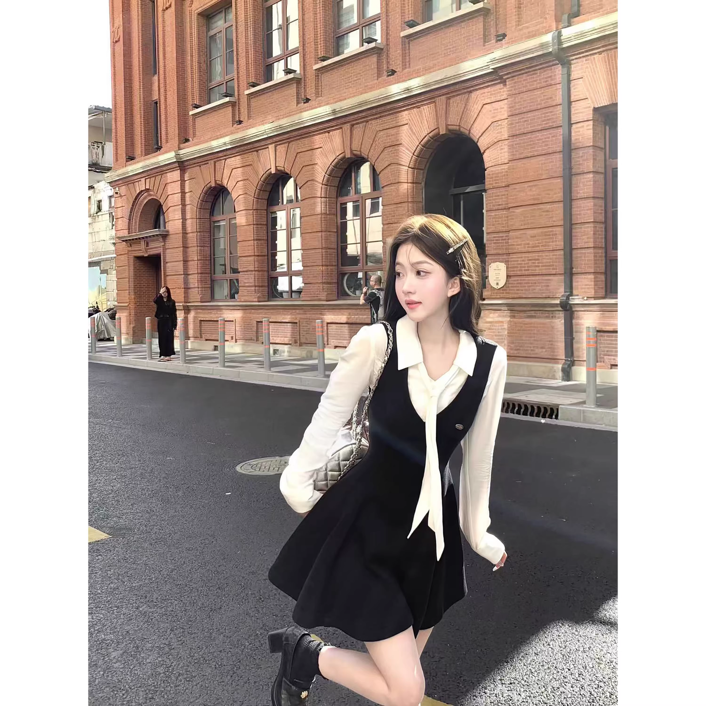 Sleeveless little black dress and shirt set A105