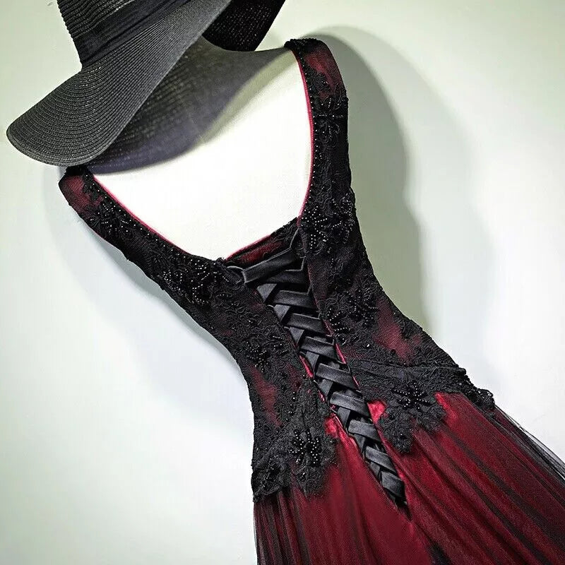 Superbe robe de bal longue en tulle noir et rouge à décolleté en V et perles, fg1880