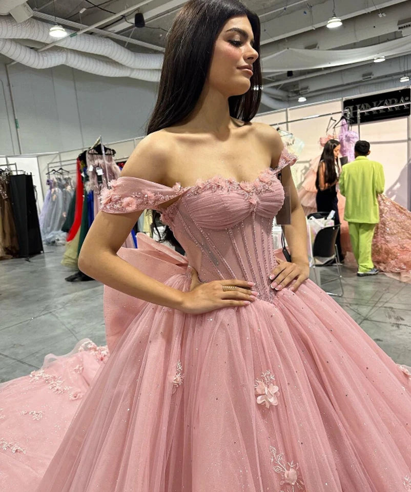 Pink Quinceanera Dress Ball Gown Applique 3D Flower Sweet 16 Party Prom Dress