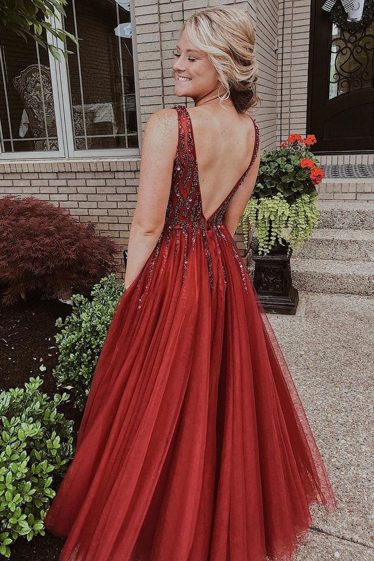 Glitzerndes langes Ballkleid mit Perlenoberteil fg3168