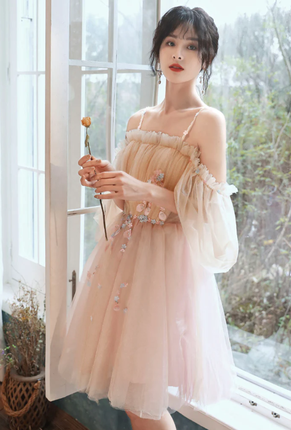 Süßes kurzes Ballkleid mit Tüllapplikationen, Heimkehrkleid fg1084