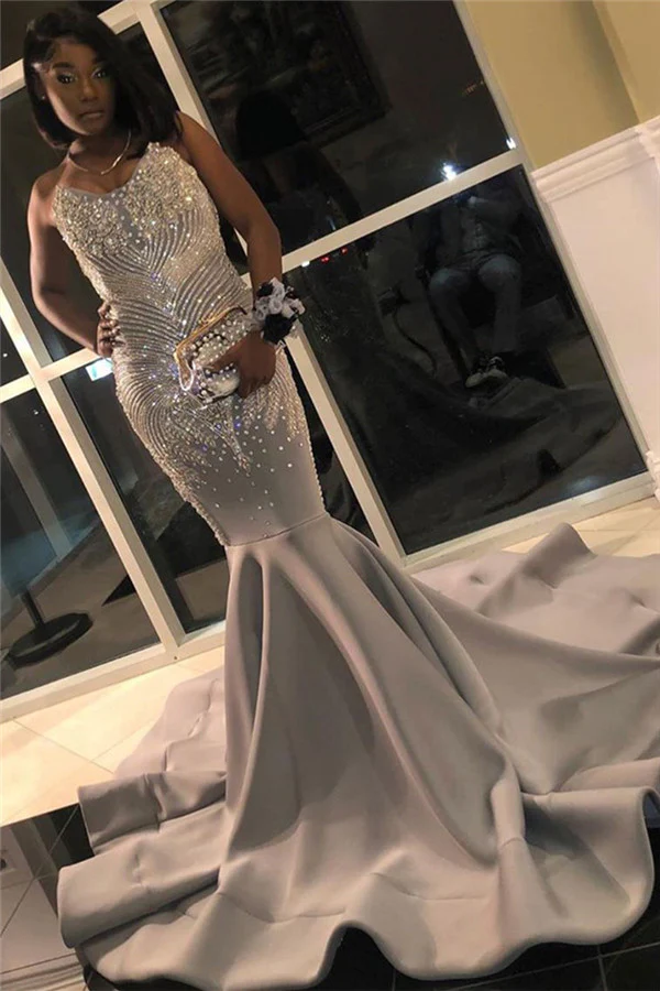 Robe de bal sirène gris argenté avec perles et cristaux fg3136