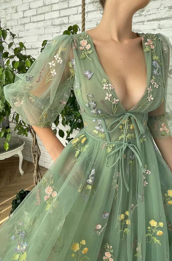 Robe de bal élégante à col en V et longueur thé vert fg275