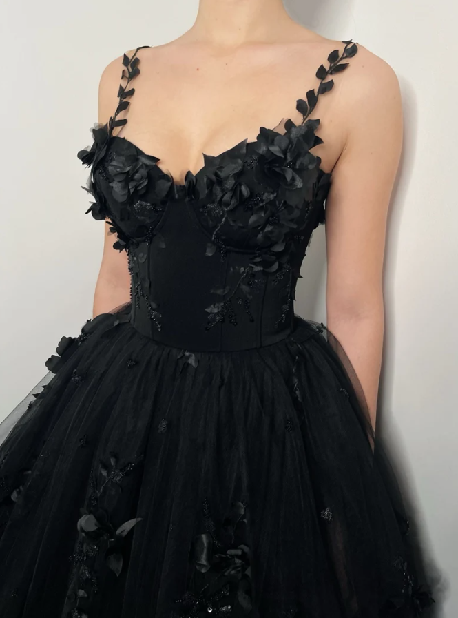 3D Blumenspitze Korsettkleid, alternative Braut Fantasie Tüll Schleppe Ballkleid fg359