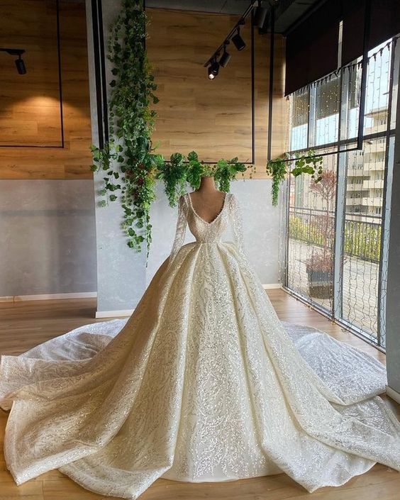 Glamouröses Brautkleid Elfenbein Brautkleider fg713