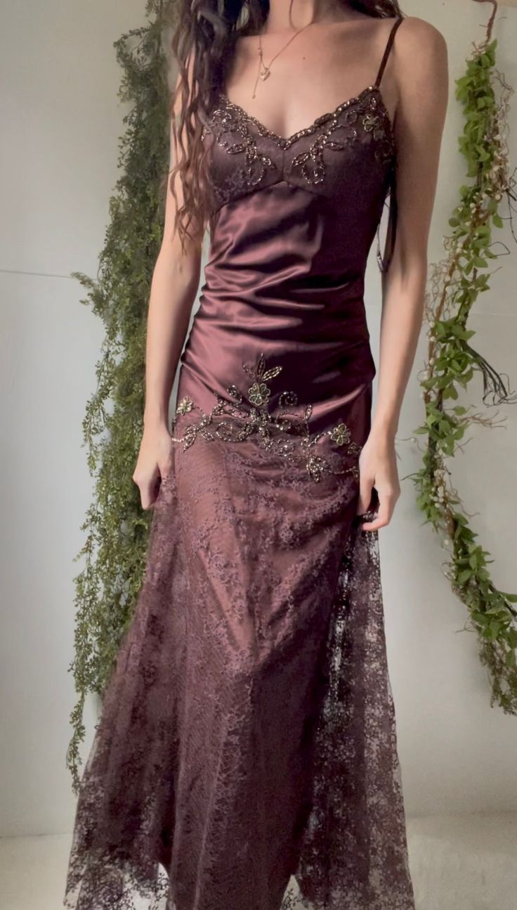 Vintage purple dress with flower accents Formal Evening Dress         fg6334