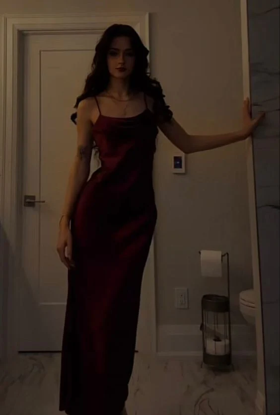 modest maroon prom dresses Burgundy Prom Dresses,prom Dress,wine Red Prom Gown,lace Prom Gowns,elegant Evening Dress,modest Evening Gowns,simple Party Gowns,lace Prom Dress
