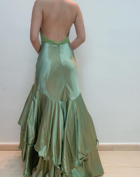 Robe de soirée longue verte vintage ornée de perles fg6745