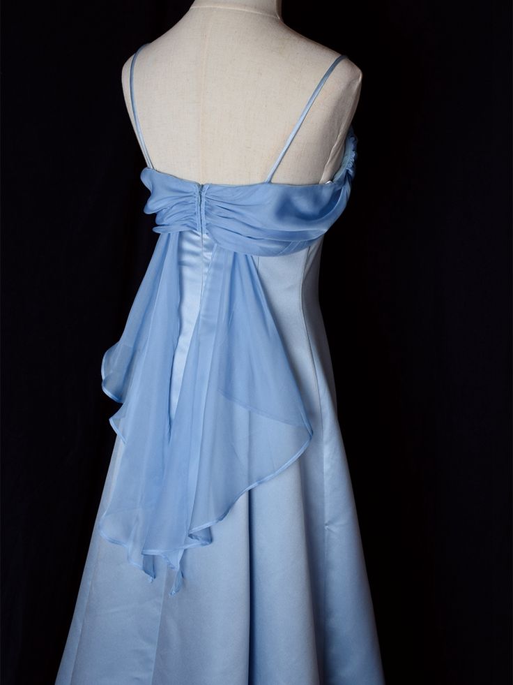Robe de bal élégante à bretelles spaghetti vintage fg7303