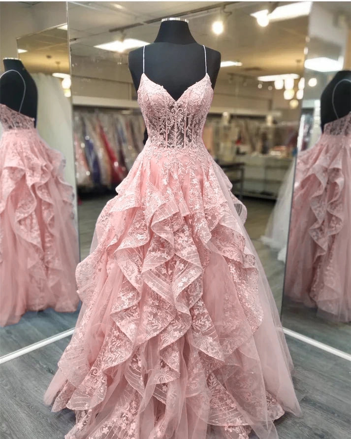 Robe de bal lilas à bretelles spaghetti et corsage transparent fg3184